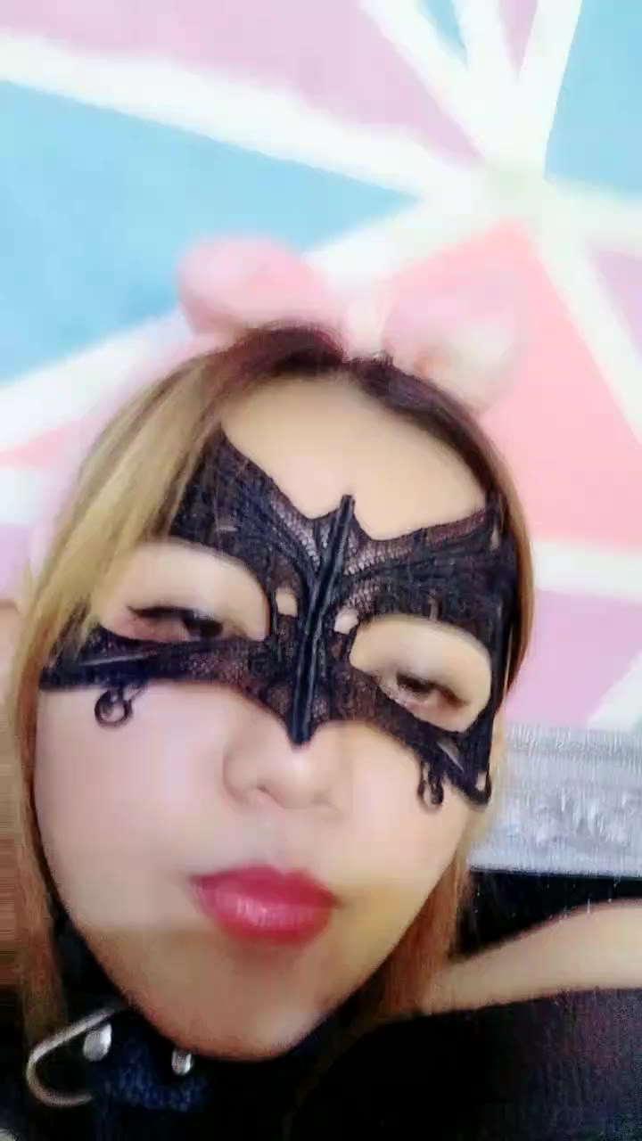 Miss Catty Ngentot BDSM di Lanjut Omek Dildo