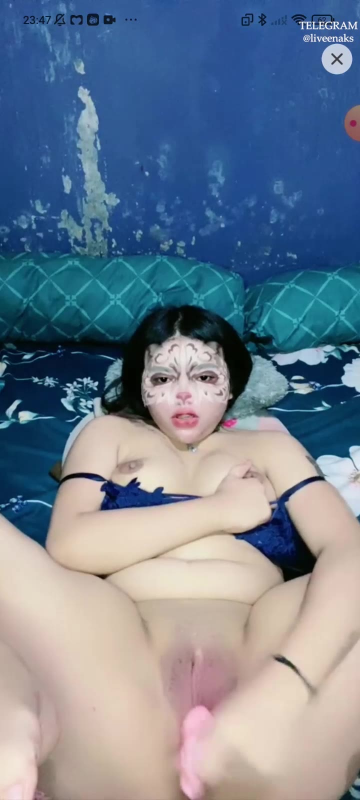 Sambil Merem Melek Si Binal Temenin Pascol Ngocok Dream